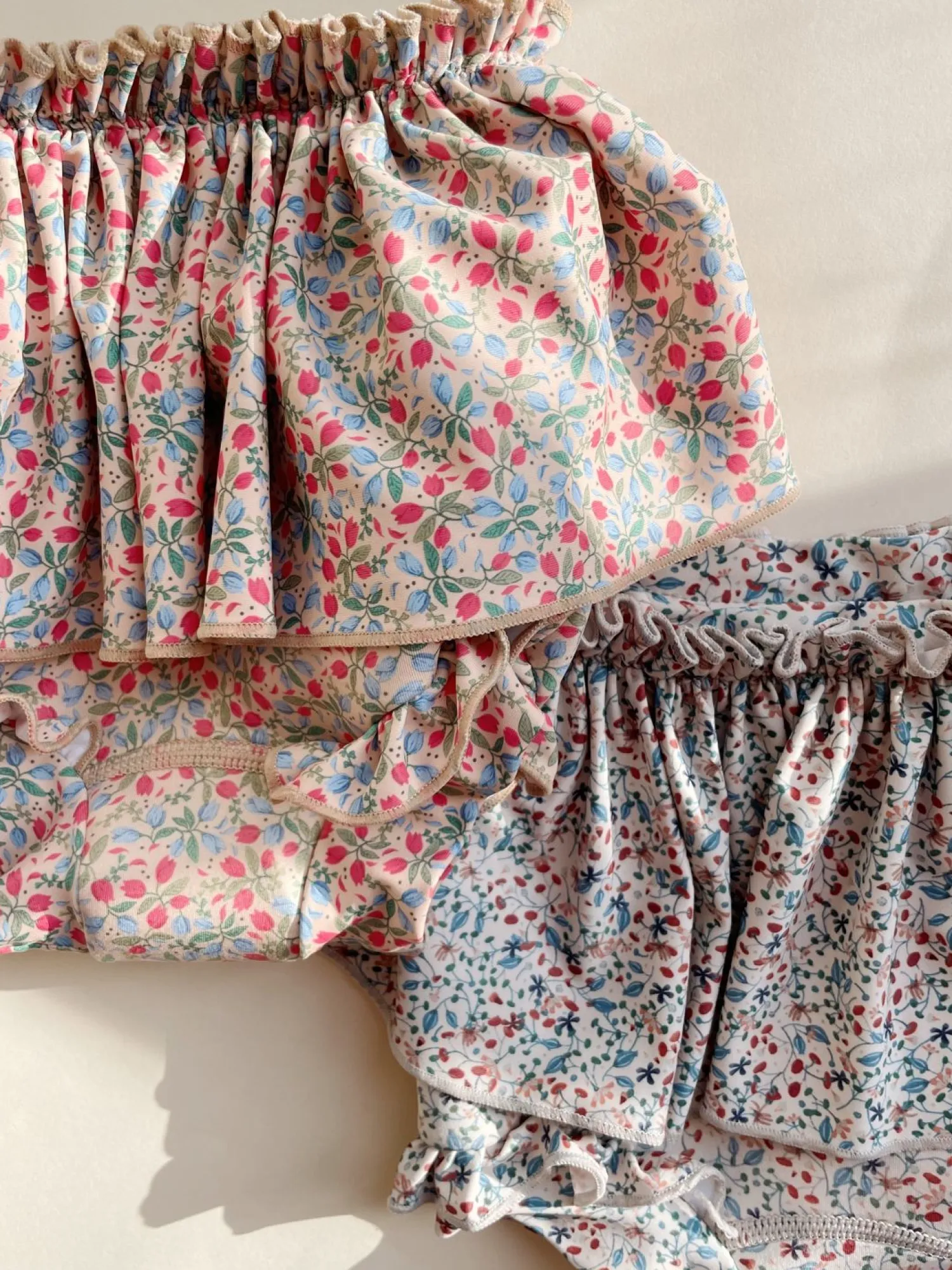 Born Konges Sløjd Bobbi Badeshorts Med Flaeser - Louloudi